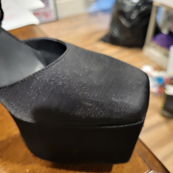 Jeffrey Campbell OVER-N-OUT Platform Black Satin Square Toe Shoes Size 6 - Picture 5 of 11